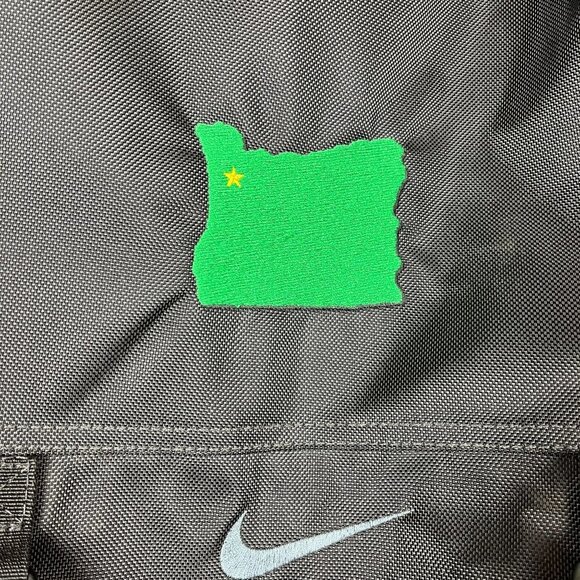 Nike ID Oregon State Messenger Bag USA Made Crossbody Gym Streetwear Commuter - Picture 3 of 16